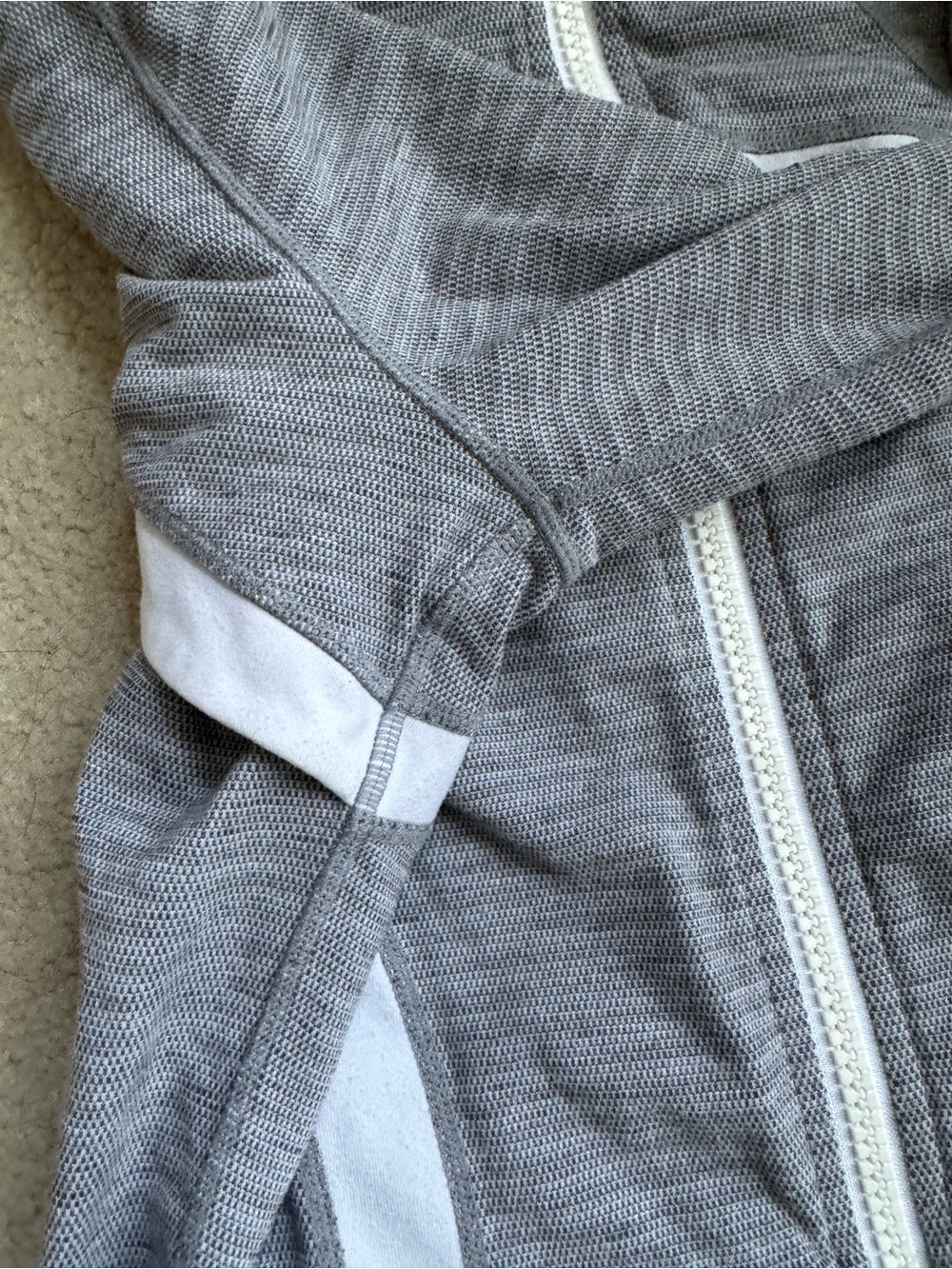 Lululemon Define jacket - Picture 3 of 6